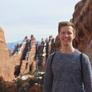 Meet your Posher, Travis